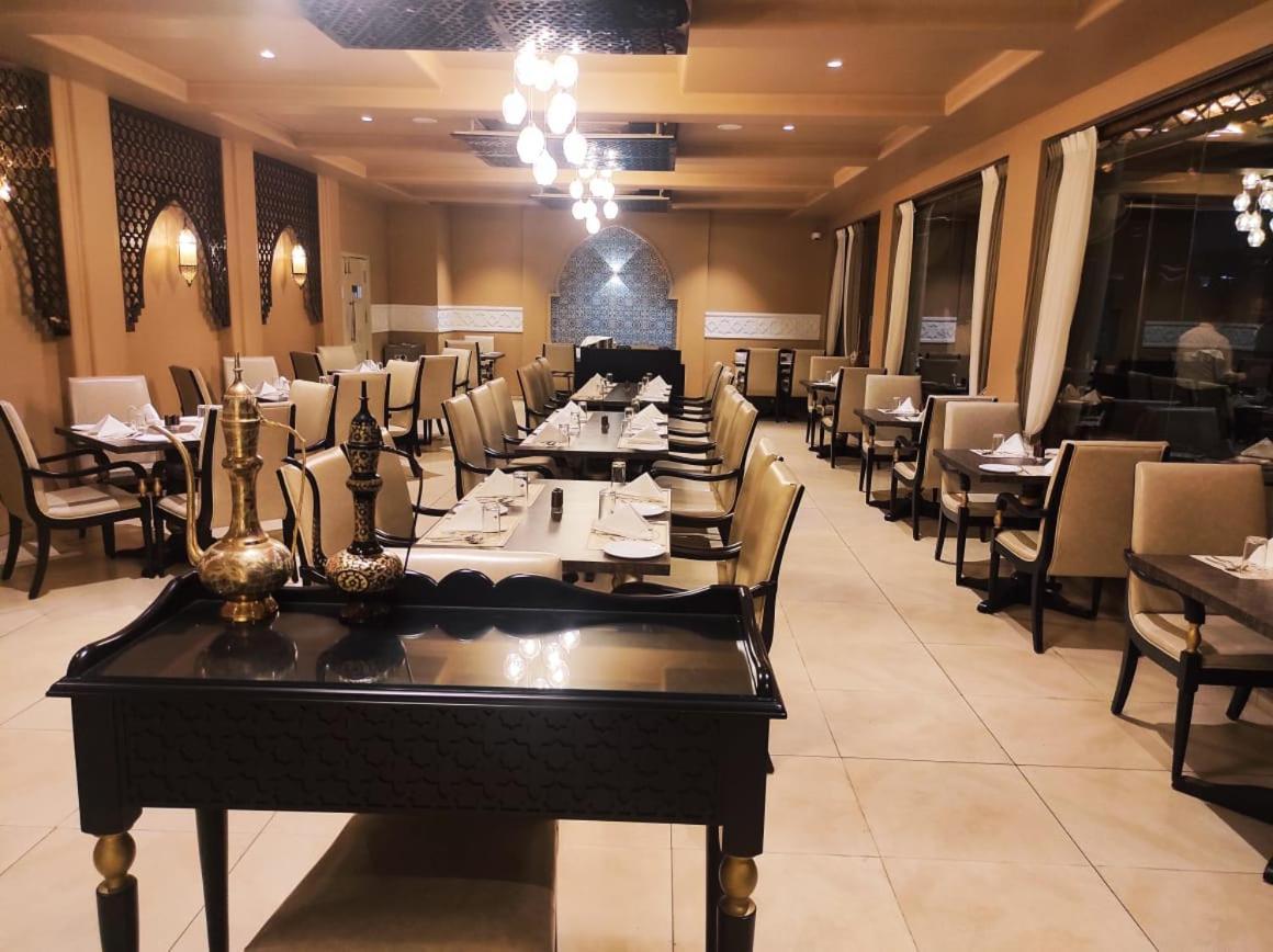 The Pavillion Hotel Kolhapur Dış mekan fotoğraf