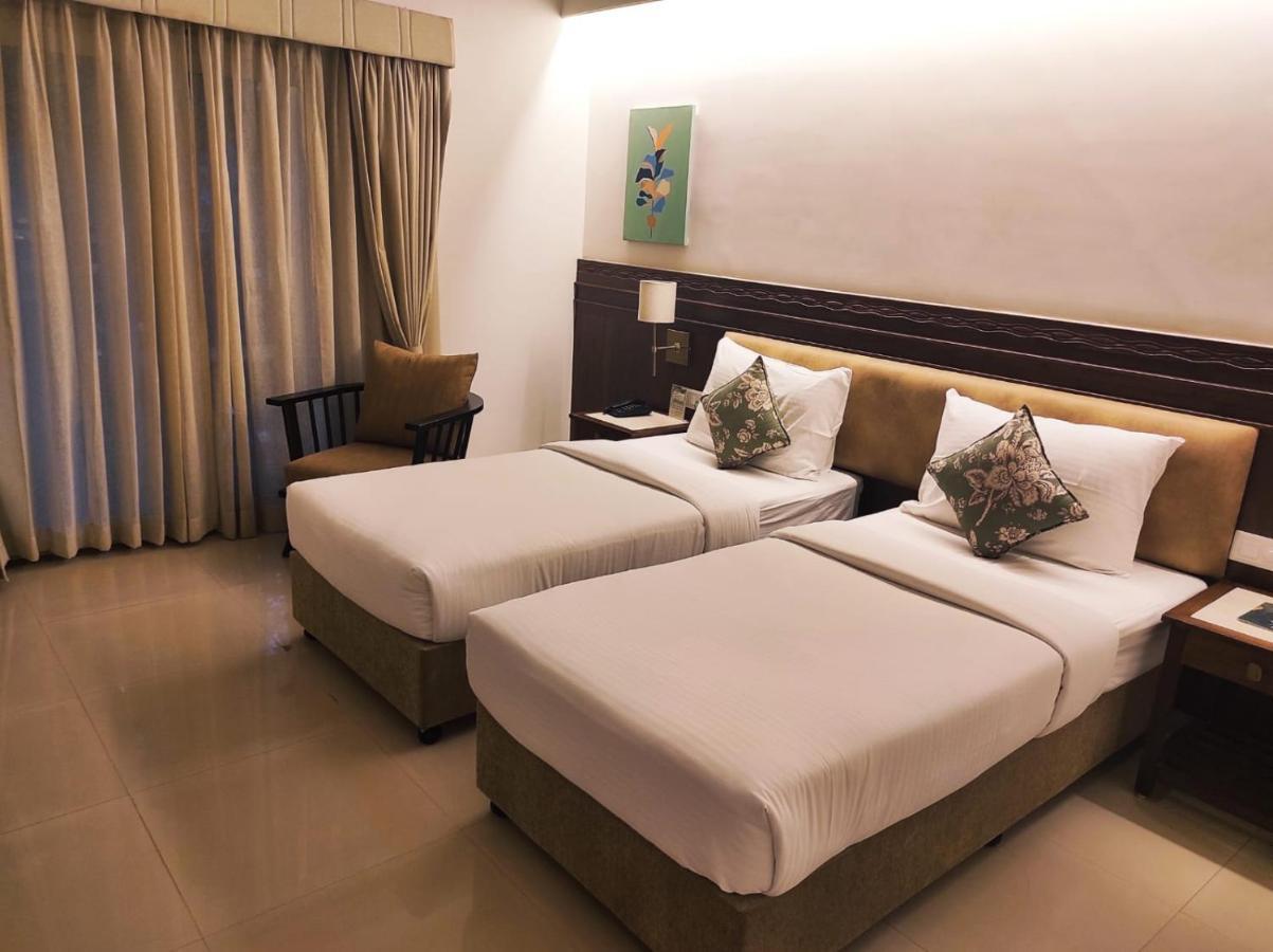 The Pavillion Hotel Kolhapur Dış mekan fotoğraf