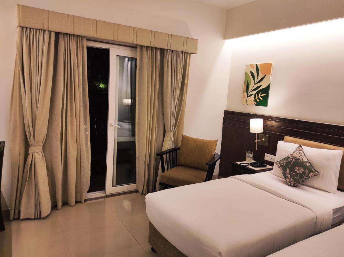 The Pavillion Hotel Kolhapur Dış mekan fotoğraf