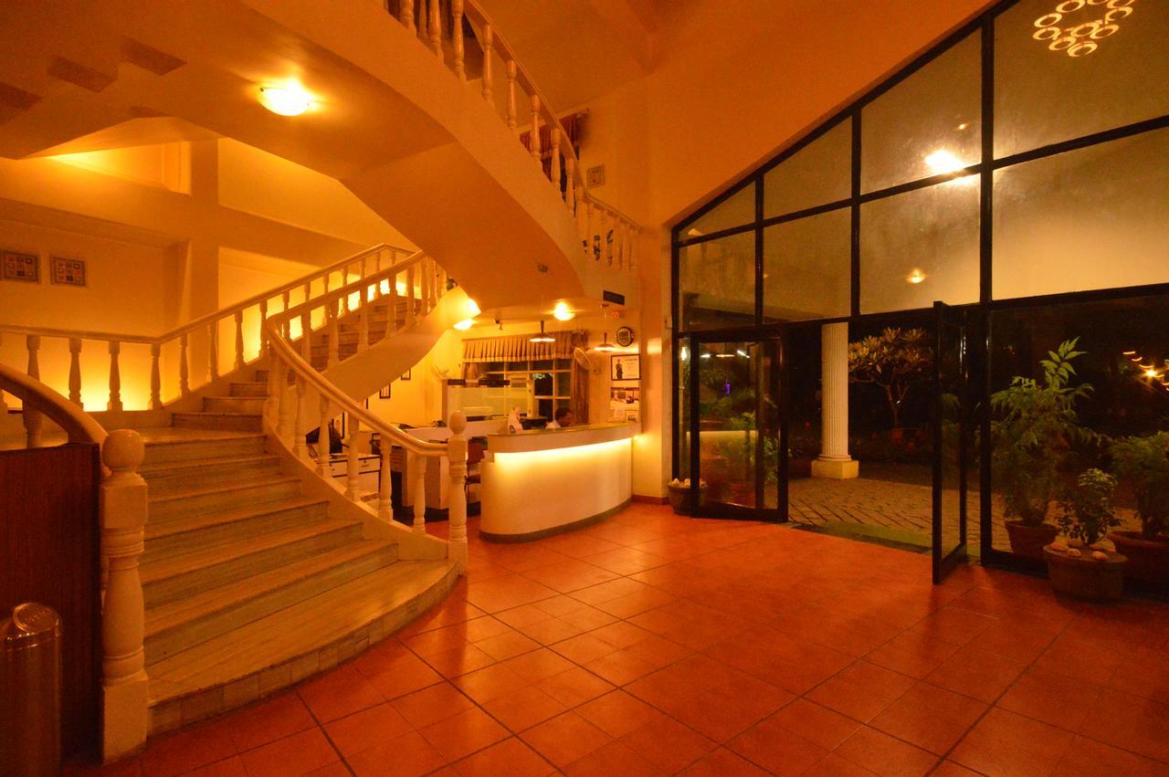 The Pavillion Hotel Kolhapur Dış mekan fotoğraf